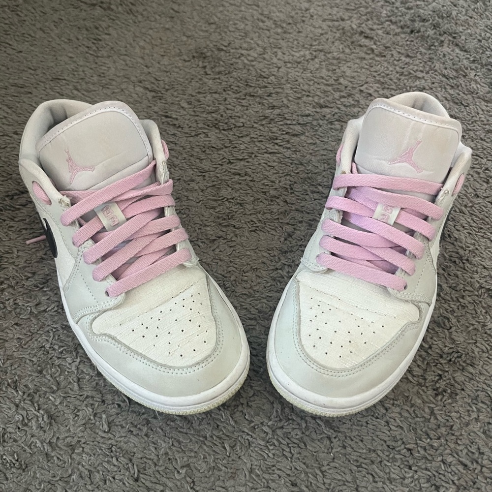 Air Jordan 1